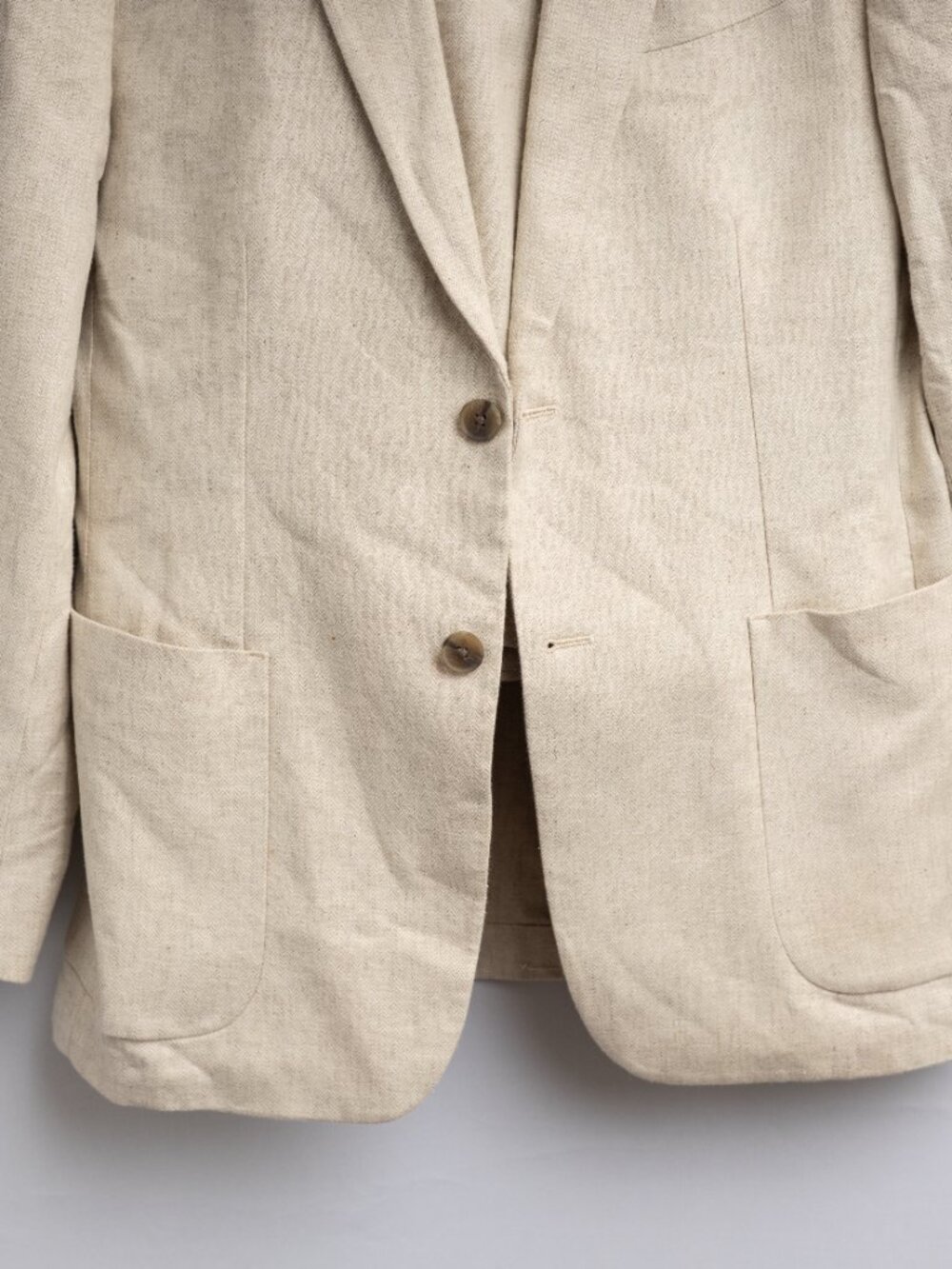Tailored Slim-Fit Herringbone Linen Suit Jacket and Pants - Picture 3 of 5